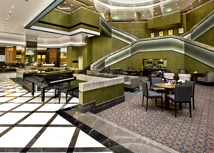 Ayla Grand Hotel